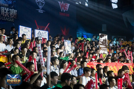 ynk ： 看起来 NAVI 已经到了需要更换选手以打破僵局的地步。